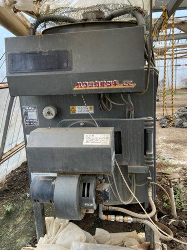 本日、締め切り！最終値下げ！ハウス加温機　HK-4022  早い者勝ち！