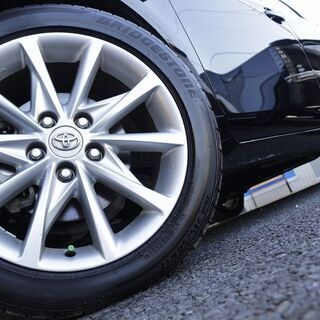 人数乗れるハイブリッド車！！！の画像