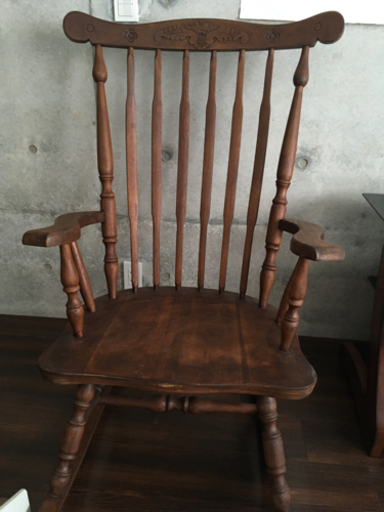 ロッキングチェアー