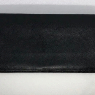【値下げ中】PRADA 長財布 黒 サフィアーノ プラダ レザー 本革 本物の画像