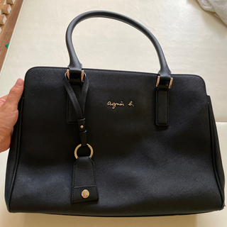agnes b. VOYAGE 就活バッグ　牛革100%の画像