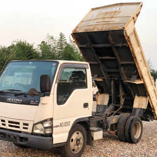 ‼️エルフダンプ‼️ディーゼル車‼️5速マニュアル車‼️最大積載...
