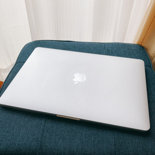 MacBookPro 13インチ 2020年モデル8GB 251GBストレージ
