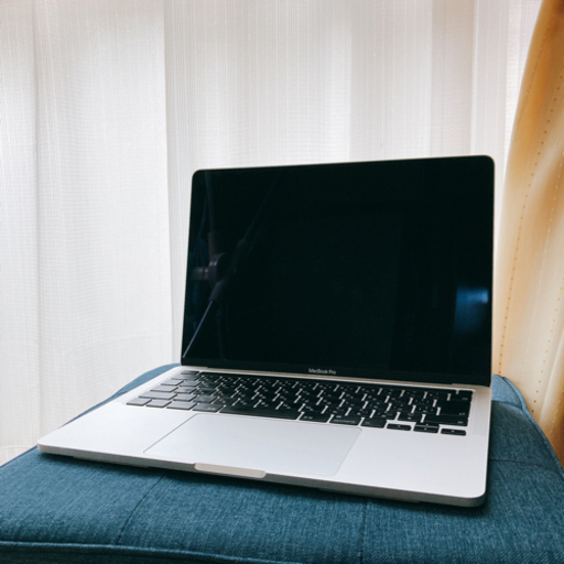 MacBookPro 13インチ 2020年モデル8GB 251GBストレージ