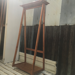 【お取引先決定】木製ハンガーラック　45×64×159  キャス...
