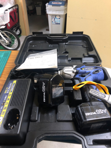 日立工機電動インパクトセット　説明書あります。