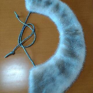 毛皮のティペット　シルバーグレーの画像