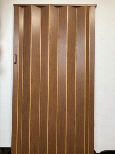 アコーディオンカーテン