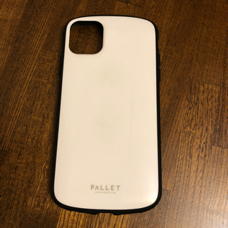 携帯カバー　スマホケース　白