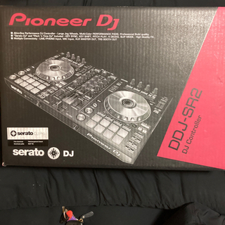 DJ コントローラー