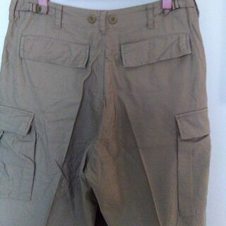 ウエストがオシャレなショートパンツ　Mサイズ78cmの画像