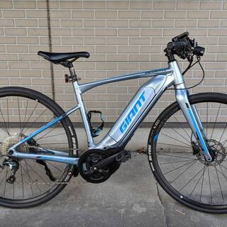 電動クロスバイク ジャイアント ESCAPE RX-E+ S (美品)