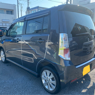 スズキ　ワゴンRスティングレー　車　バイク　　の画像