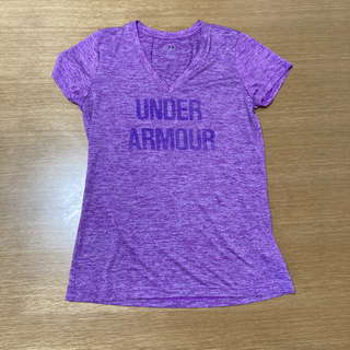 【差し上げます】UNDER ARMOUR Tシャツ