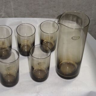 未使用　箱入り　ELLE VERRE エルベール　東洋ガラス株式会社　洋酒セット　　洋酒グラス&ピッチャーセット  　日本製　・タンブラー　5個 　・ピッチャー　1個  　ロック、水割り、ハイボール等の画像