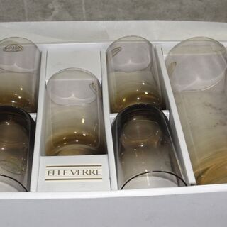 未使用　箱入り　ELLE VERRE エルベール　東洋ガラス株式会社　洋酒セット　　洋酒グラス&ピッチャーセット  　日本製　・タンブラー　5個 　・ピッチャー　1個  　ロック、水割り、ハイボール等の画像