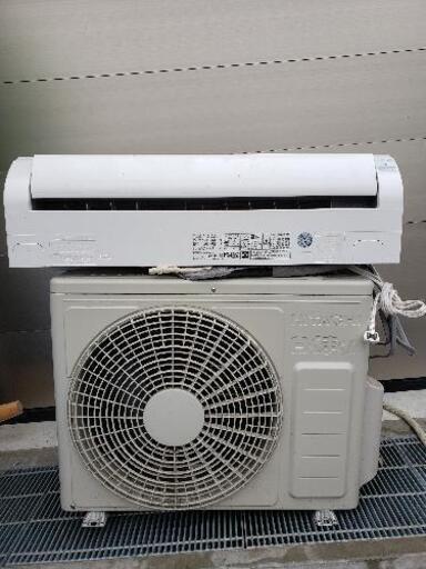 HITACHI 日立 ルームエアコン RAS-AJ22H 2018年 〜6畳 白くまくん　AJシリーズ