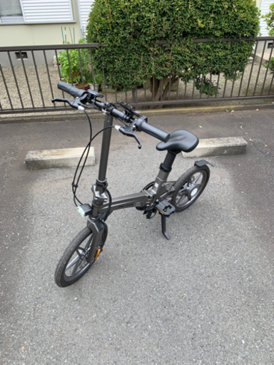 「引き取り限定価格」新品最軽量14kg電動折り畳み自転車