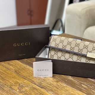 新品Gucci財布の画像