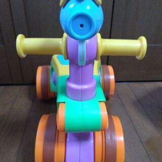 プーさん乗用玩具　荷車付き三輪車の画像