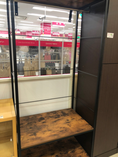 取りに来れる方限定！ニトリのハンガーラックです！