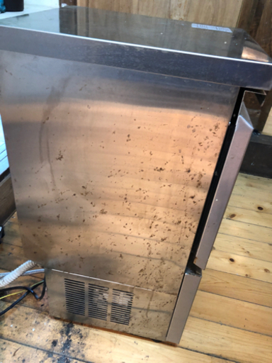 製氷機　再出品　早いもん勝ち　近々削除します。