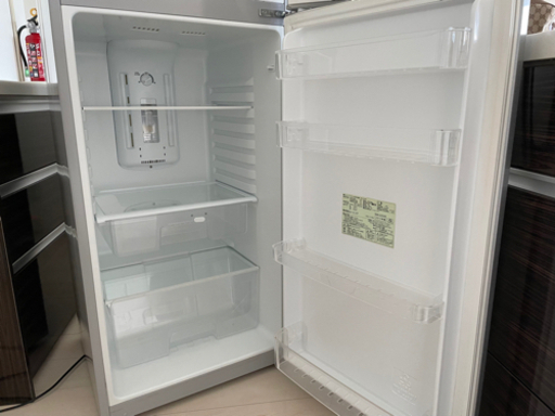 美品　228L 2ドア冷蔵庫（スパークリングシルバー） ※大型商品 UR-F230H-S