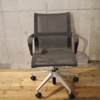 Hermanmiller(ハーマンミラー)社よりセトゥーチェア/マルチ
