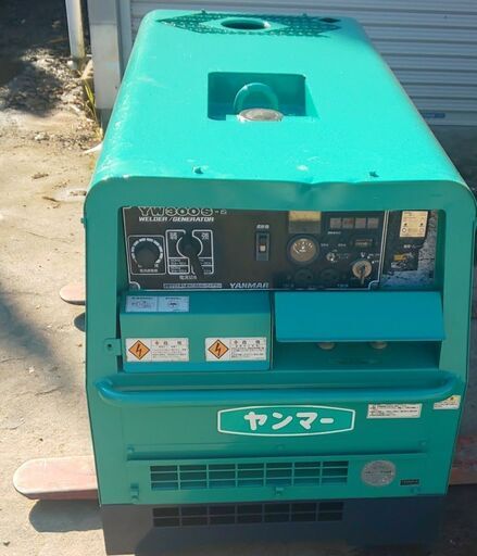 鹿児島発　ヤンマー ディーゼルエンジン発電機兼用溶接機YW300S-2です。