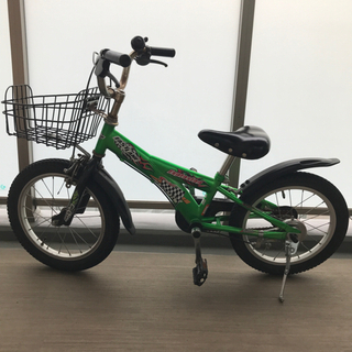 子供用自転車　16インチ　男の子向け　補助輪なし
