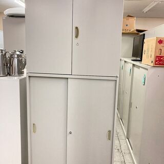 中古　良品　ナイキ　上下スチール書庫　書庫　A4対応　上部開き戸...