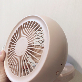 【現金手渡しOK】mini USB充電式　デスクトップ用扇風機の画像