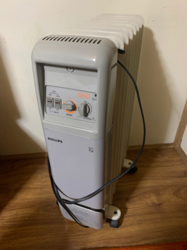 商談中　フィリップス　PHILIPS オイルヒーター　美品