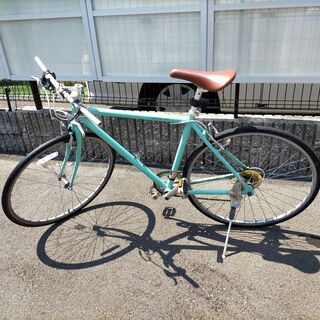 クロスバイク  WEEKEND-BIKES です 