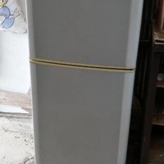 冷凍冷蔵庫　もらってください