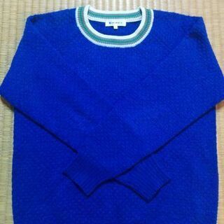 ﾆｯﾄｾｰﾀｰ(TK)画像より落ち着いたﾌﾞﾙｰ