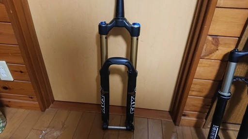 Fox vanilla 140 26' 27.5'　サスペンションフォーク Fox vanilla 140 26' 27.5' サスペンションフォーク