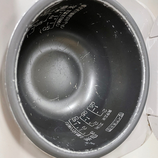 2011年式　ZOJIRUSHI NS-LE05-XA 炊飯器の画像