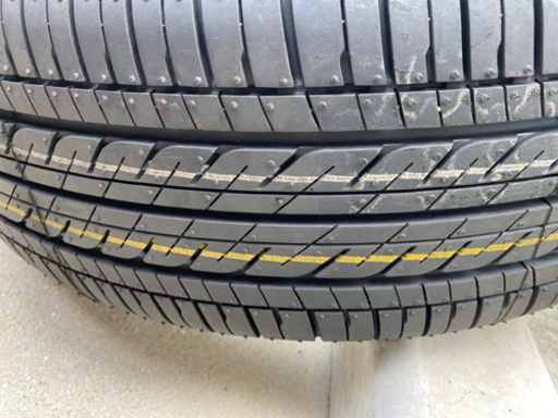 最終値下げ　トヨタ純正　プリウス50系　２１年製　新車外し　195/65R15  タイヤ付　４本セット