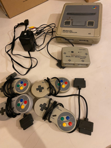 スーパーファミコン本体 \u0026 マルチアダプター