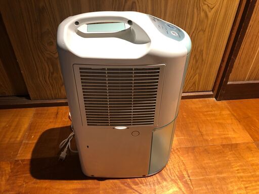 衣類乾燥機能つき除湿機　CD-PI636　コロナ製 06年