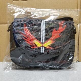 仮面ライダーセイバー ミニショルダーバッグの画像