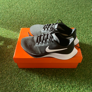 値下げしましたNIKEエアズームペガサス37 25cm