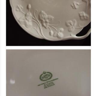 未使用　ミントン　ビクトリアストロベリーホワイト　B&Bプレート
箱入り
の画像