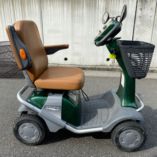 山口)下松市より　スズキ セニアカー ペールブルー ET4D7 最大体重100kg 連続走行距離33km 最小回転範囲1.45m 2017年製 　BIZJJ0013H 13.5万円♪ 動作良好 スズキ セニアカー ET4D6 (約24km連続走行可能