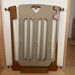 ベビーゲート　日本育児製の画像