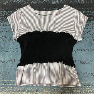 グレイル　トップスの画像