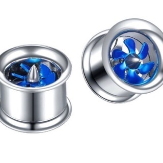14mmのファンピアス