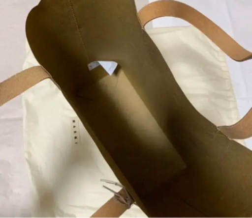 【値下げ中】未使用 MARNI マルニ セルロース ショッピング トートバッグ
