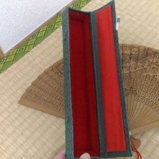 新品未使用　扇子 高襠禮品扇 白檀扇子 香木扇子 透かしの画像